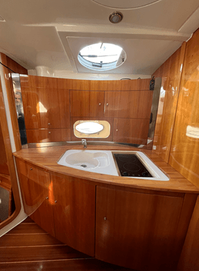 2003 Innovazione e Progetti Mira 43 for Sale in Venice, IT Express Cruiser 5