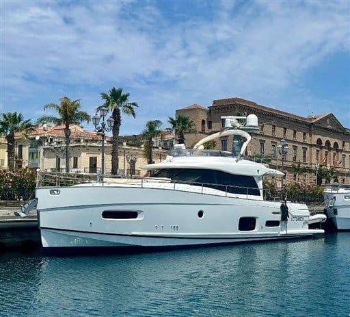 Azimut Magellano 53 à vendre