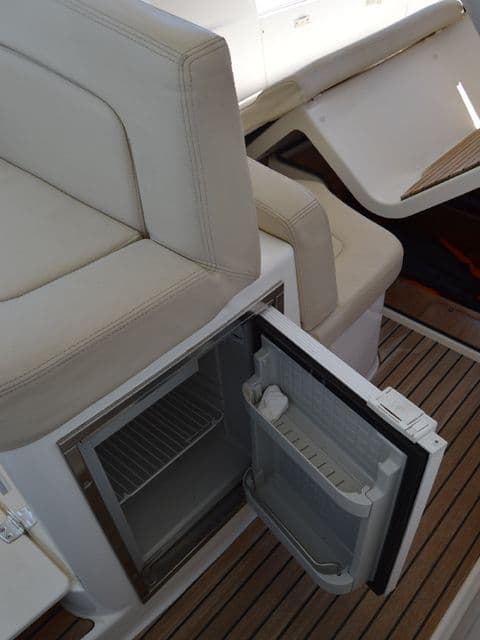 2008 Jeanneau Prestige 30S in vendita a Lisbon, PT Sport Cruiser 5