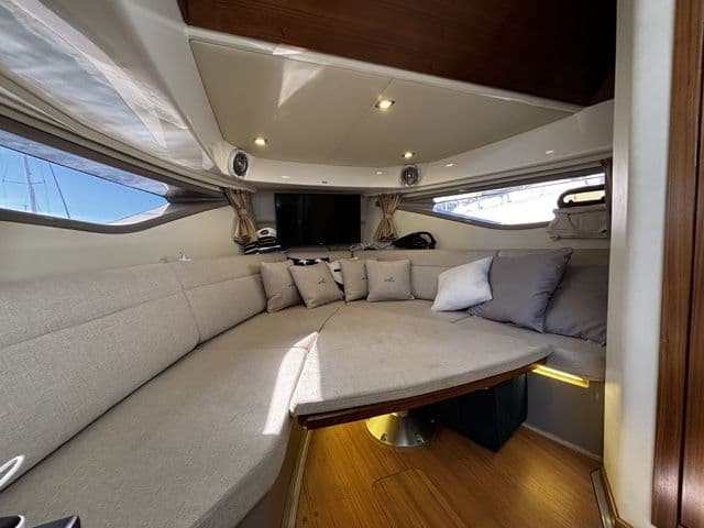 Sea Ray Sundancer 320 te koop