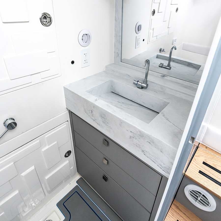 2026 AMP American Marine Performance 433 in vendita a Edgewater, New Jersey High Performance 5