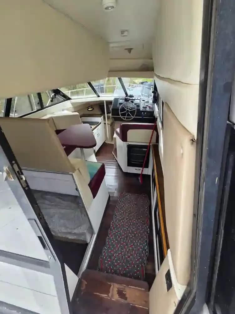 1992 Bayliner 3058 for Sale in North Rustico, CA Aft Cabin 2