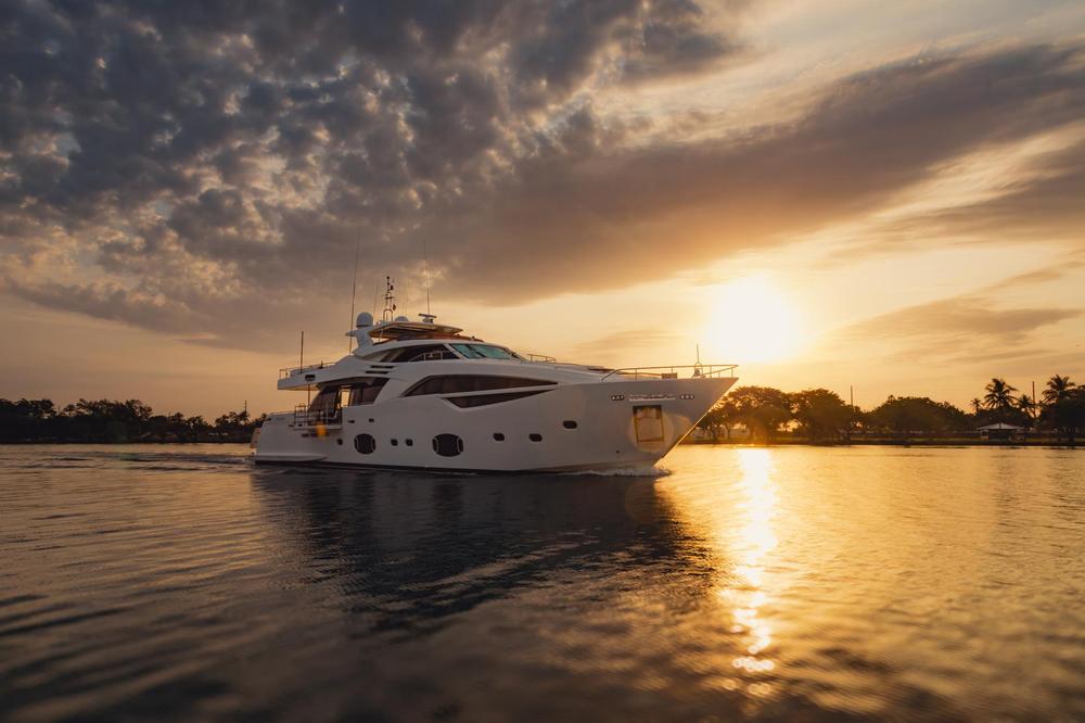 2014 Ferretti Yachts Custom Line 100