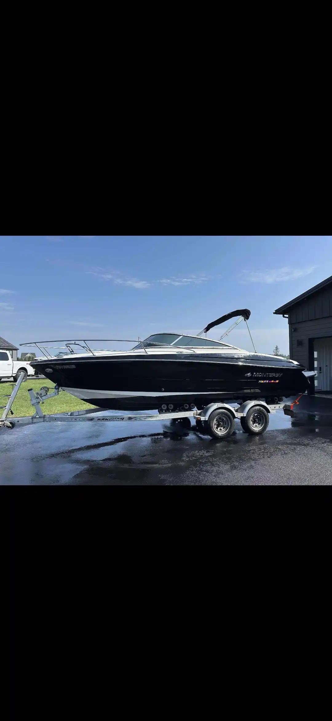 Monterey 224 FSC cuddy For Sale