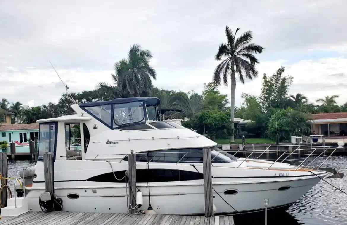 Yacht