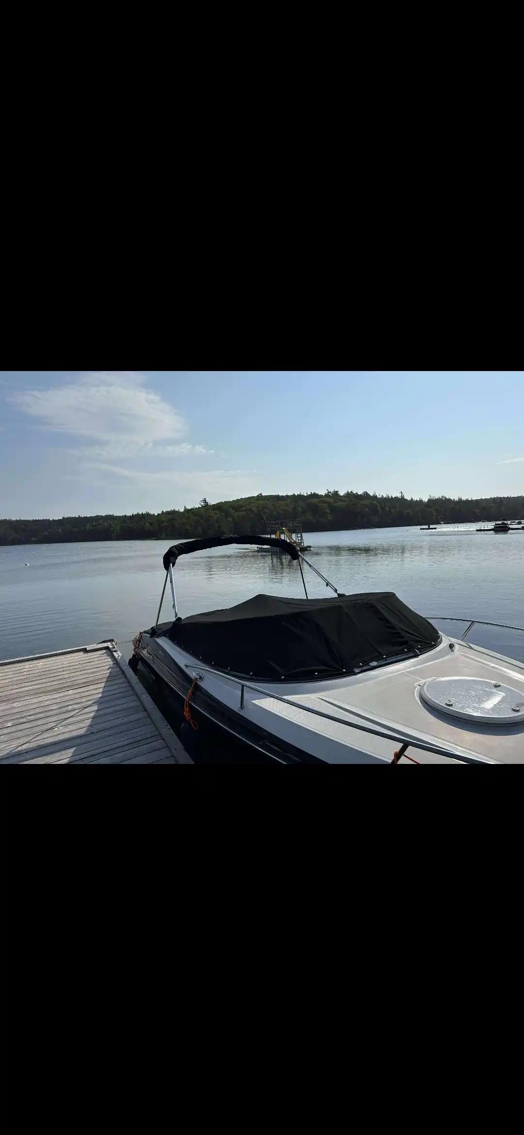 Monterey 224 FSC cuddy For Sale