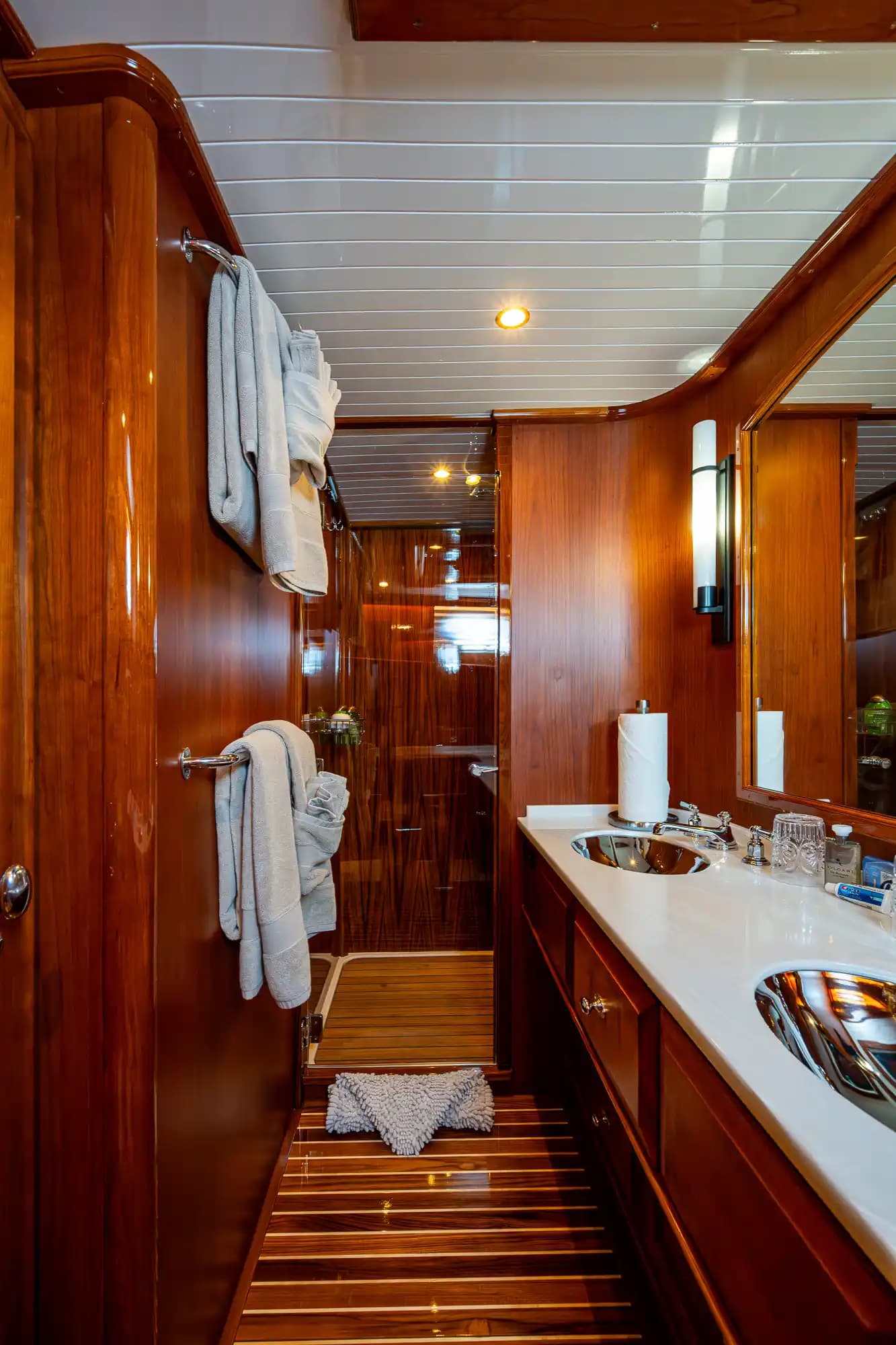 2021 Hinckley Yachts Talaria 55 FB MKII for Sale in Stuart, Florida Flybridge 5