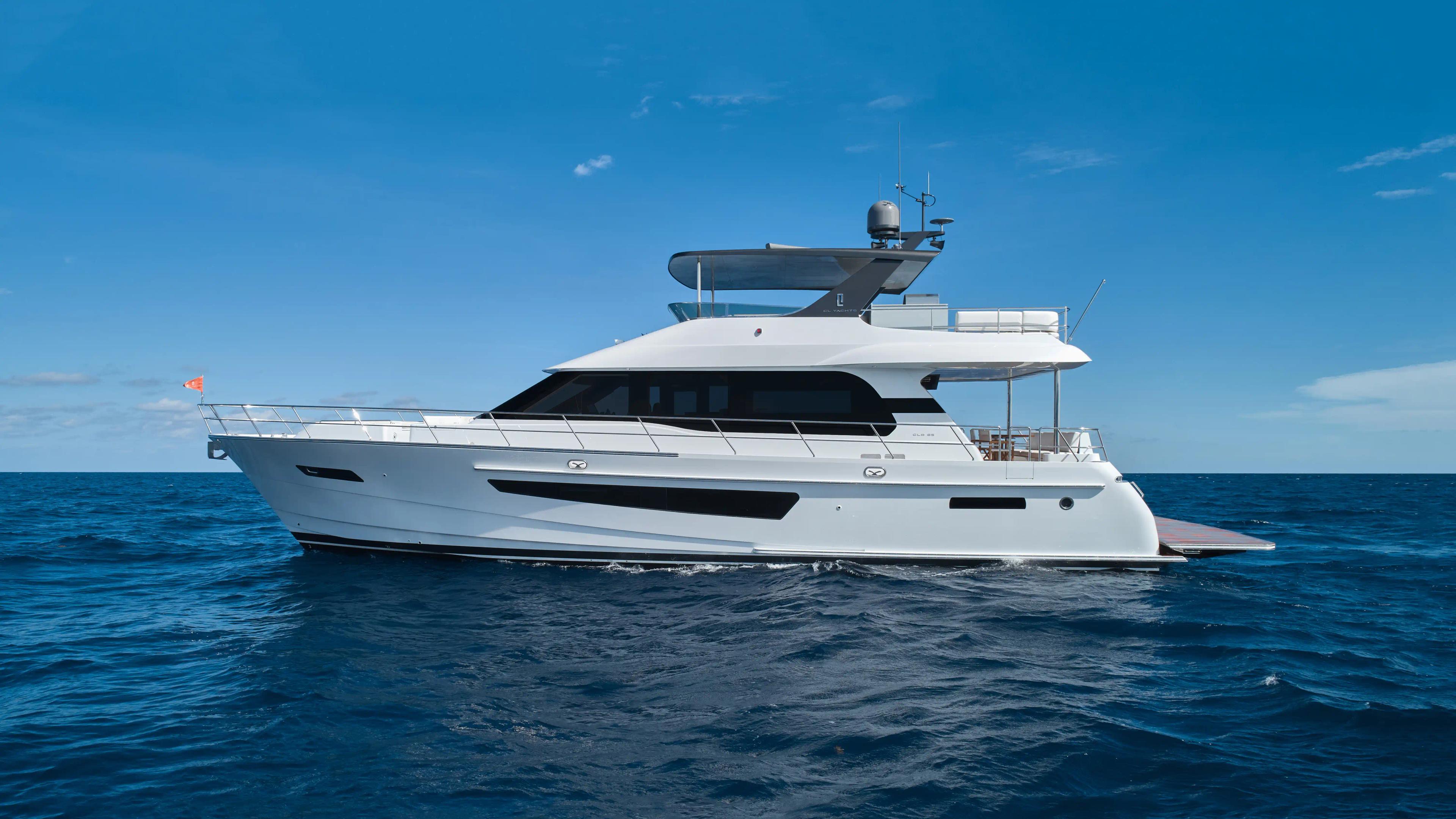 CL Yachts CLB65 Flybridge For Sale