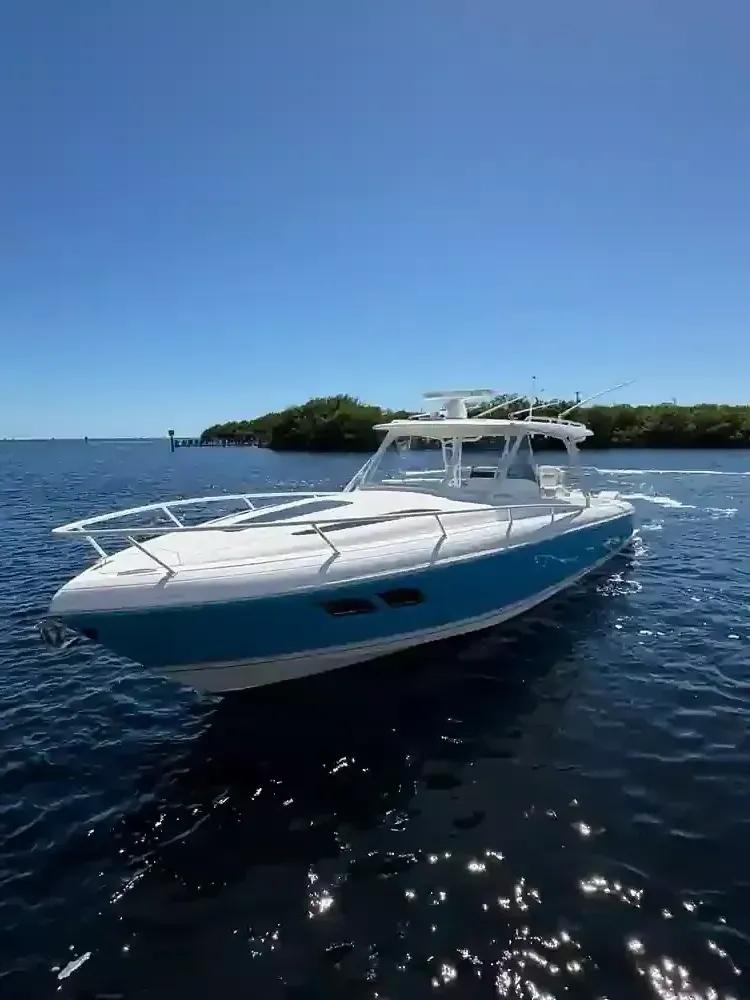 Intrepid Powerboats 407 Cuddy zum Verkauf