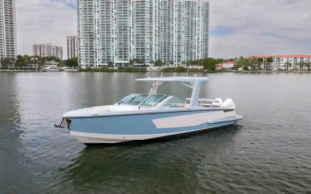 Aviara AV32 OB For Sale