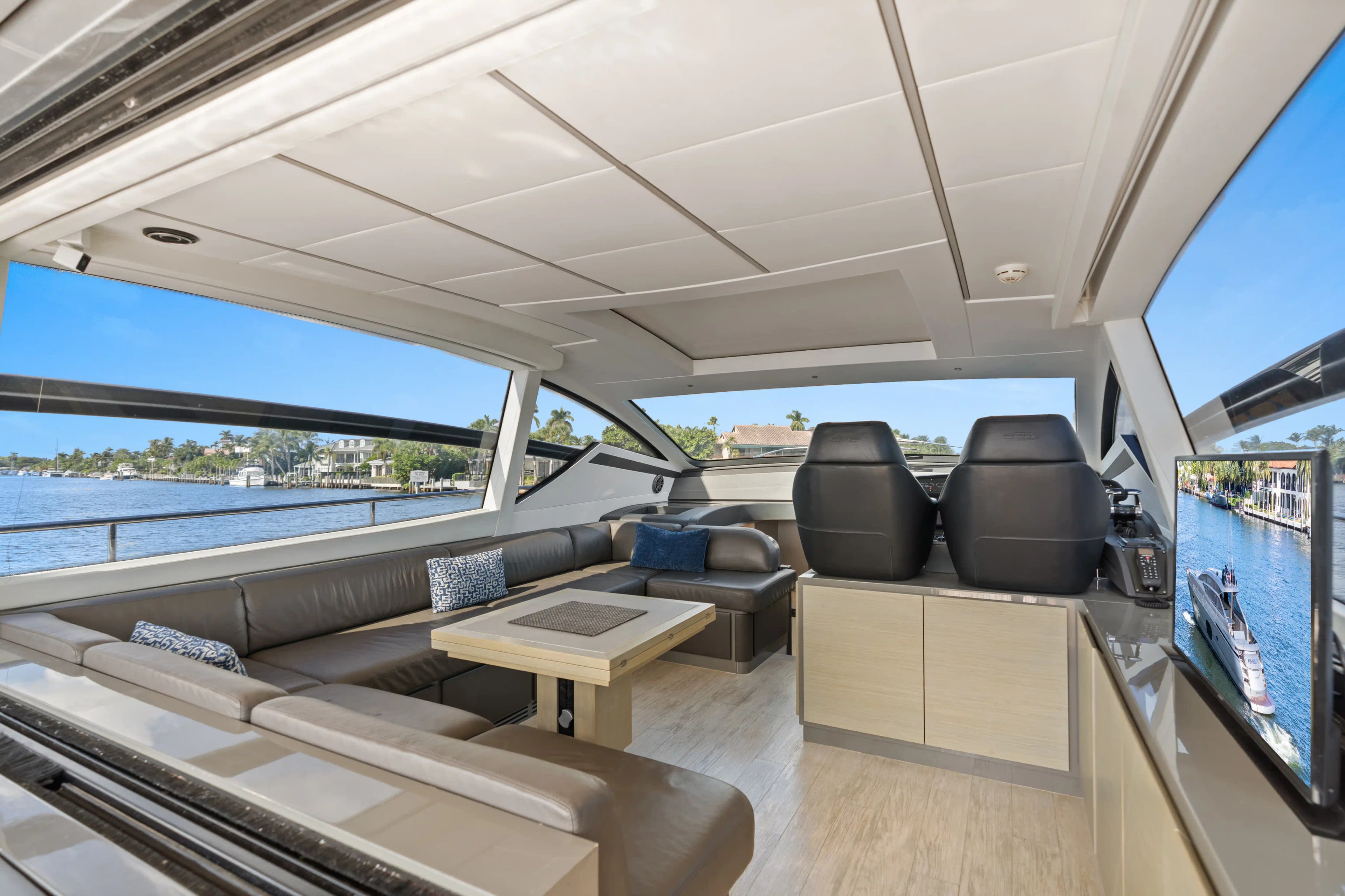 2016 Pershing 62' for Sale in Fort Lauderdale, Florida High Performance 3