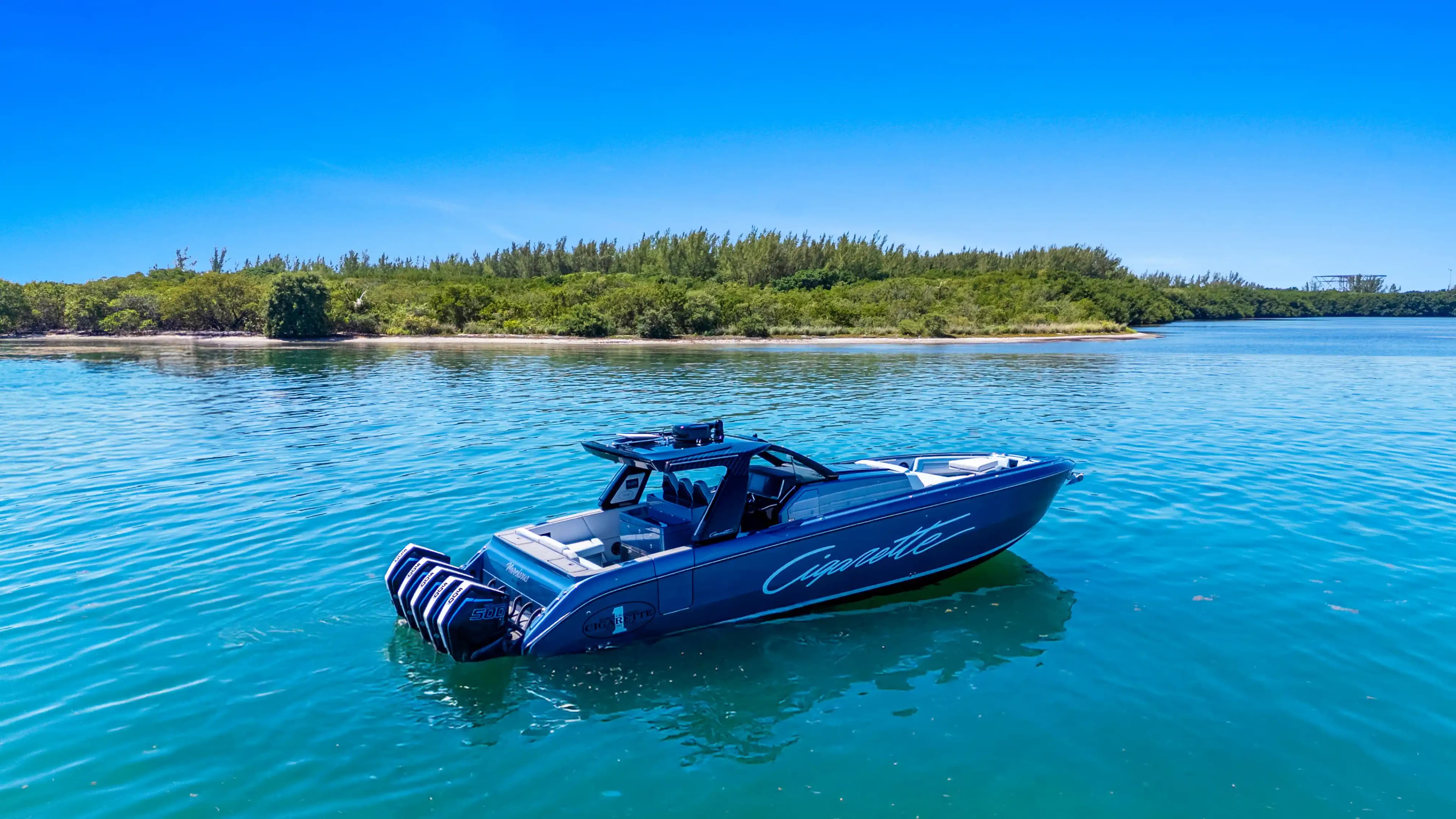 Cigarette Racing 42' Auroris for Sale
