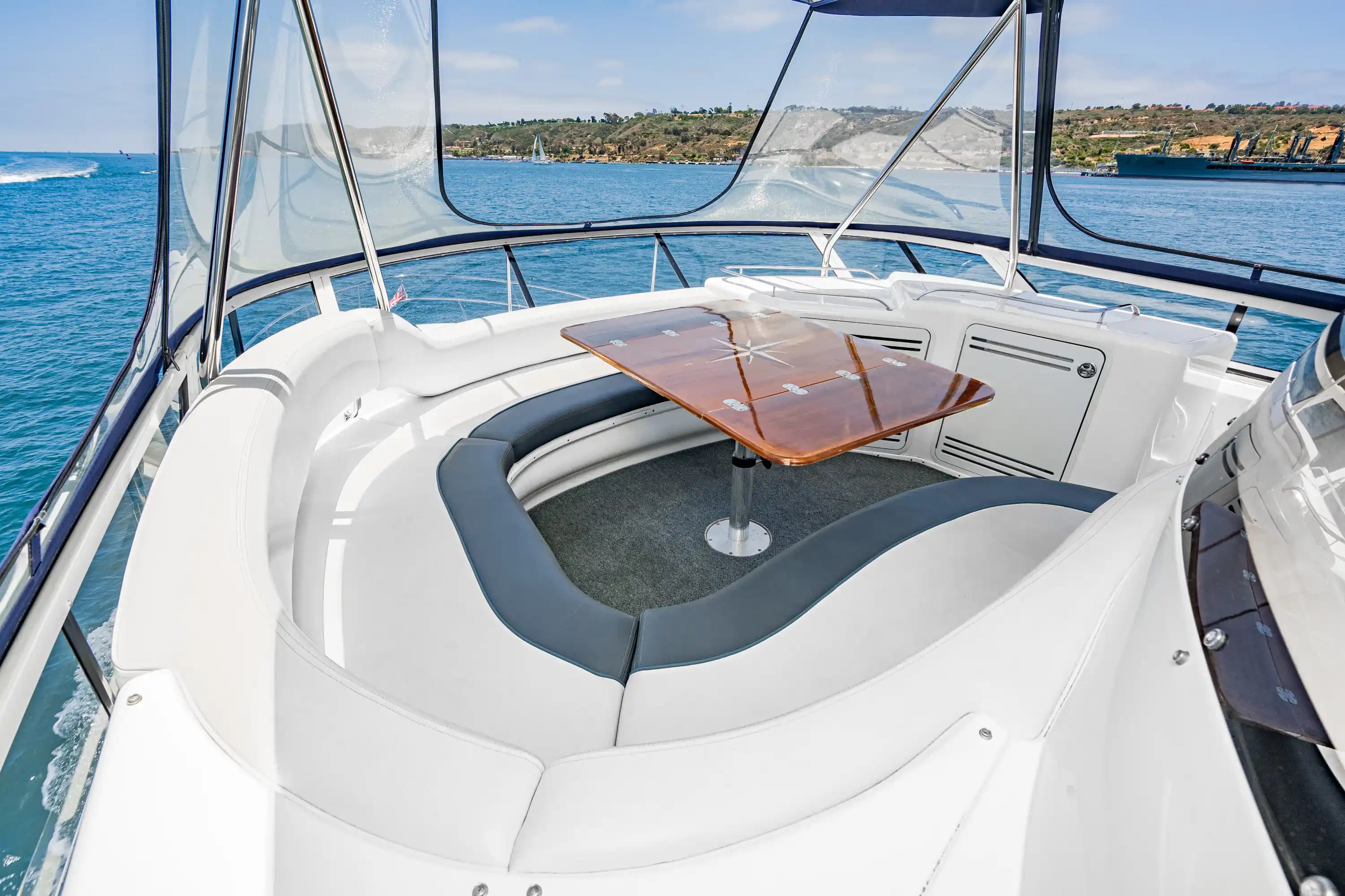 Sea Ray 560 Sedan Bridge for Sale
