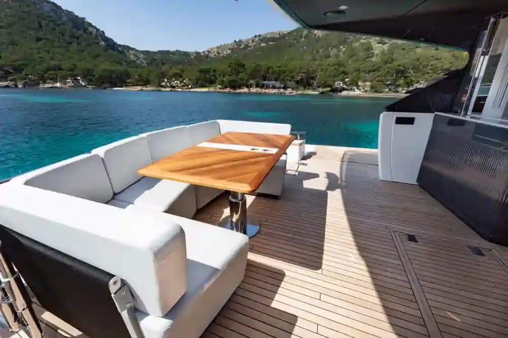 2025 Fairline Squadron 58 for Sale in Balearic Islands, ES Flybridge 5