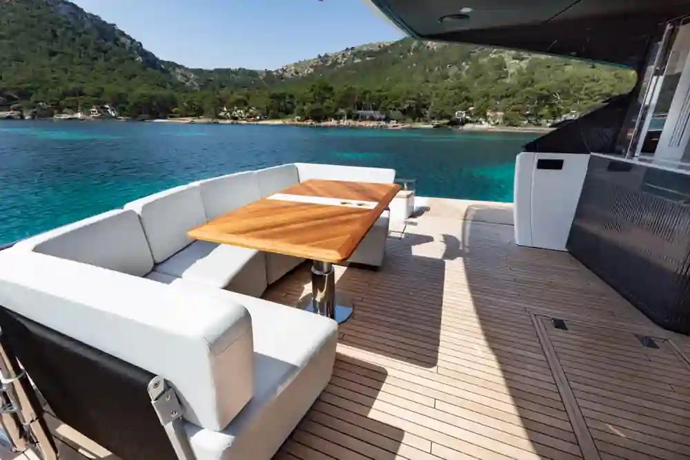 Fairline Squadron 58 For Sale