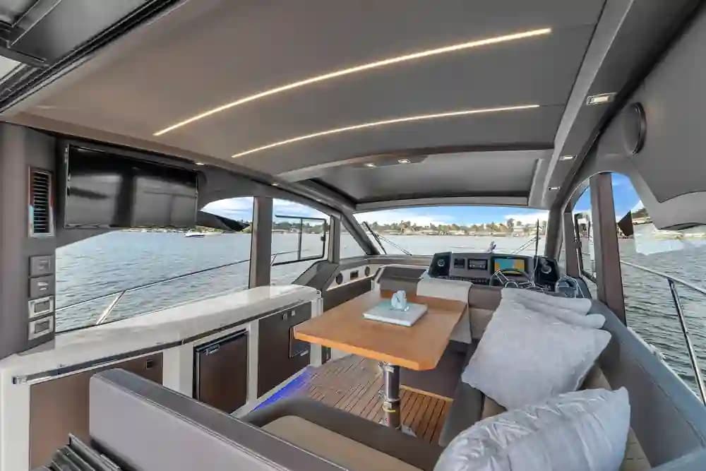 2023 Galeon Yachts 425 HTS for Sale in Hollywood, Florida Motor Yacht 3