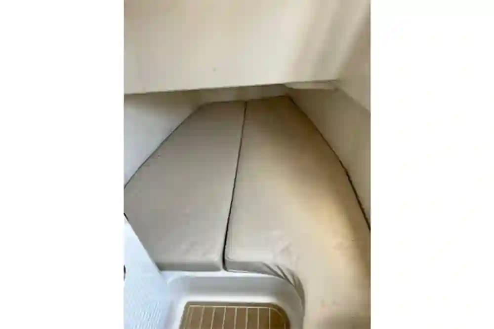 2018 HCB 39 Speciale à vendre à Miami, Florida Center Console 2
