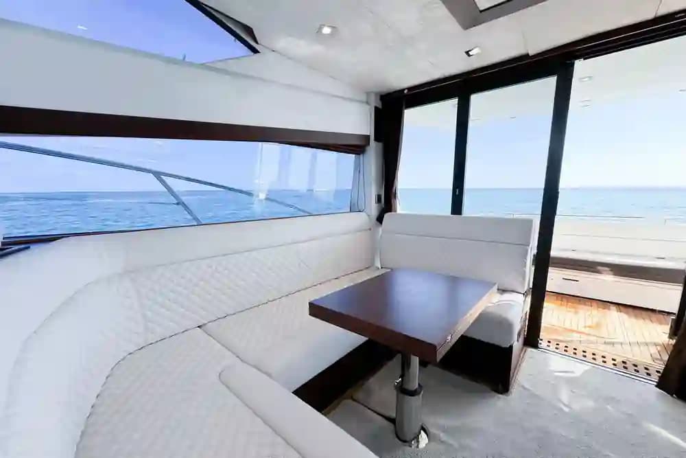 2016 Galeon Yachts 420 Fly for Sale in North Miami, Florida Cruiser 3