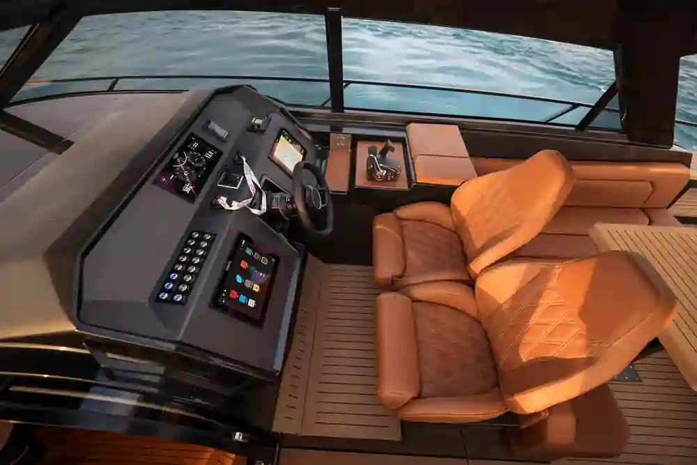 2026 Focus Motor Yachts 3X for Sale in Fort Lauderdale, Florida Sport Cruiser 4