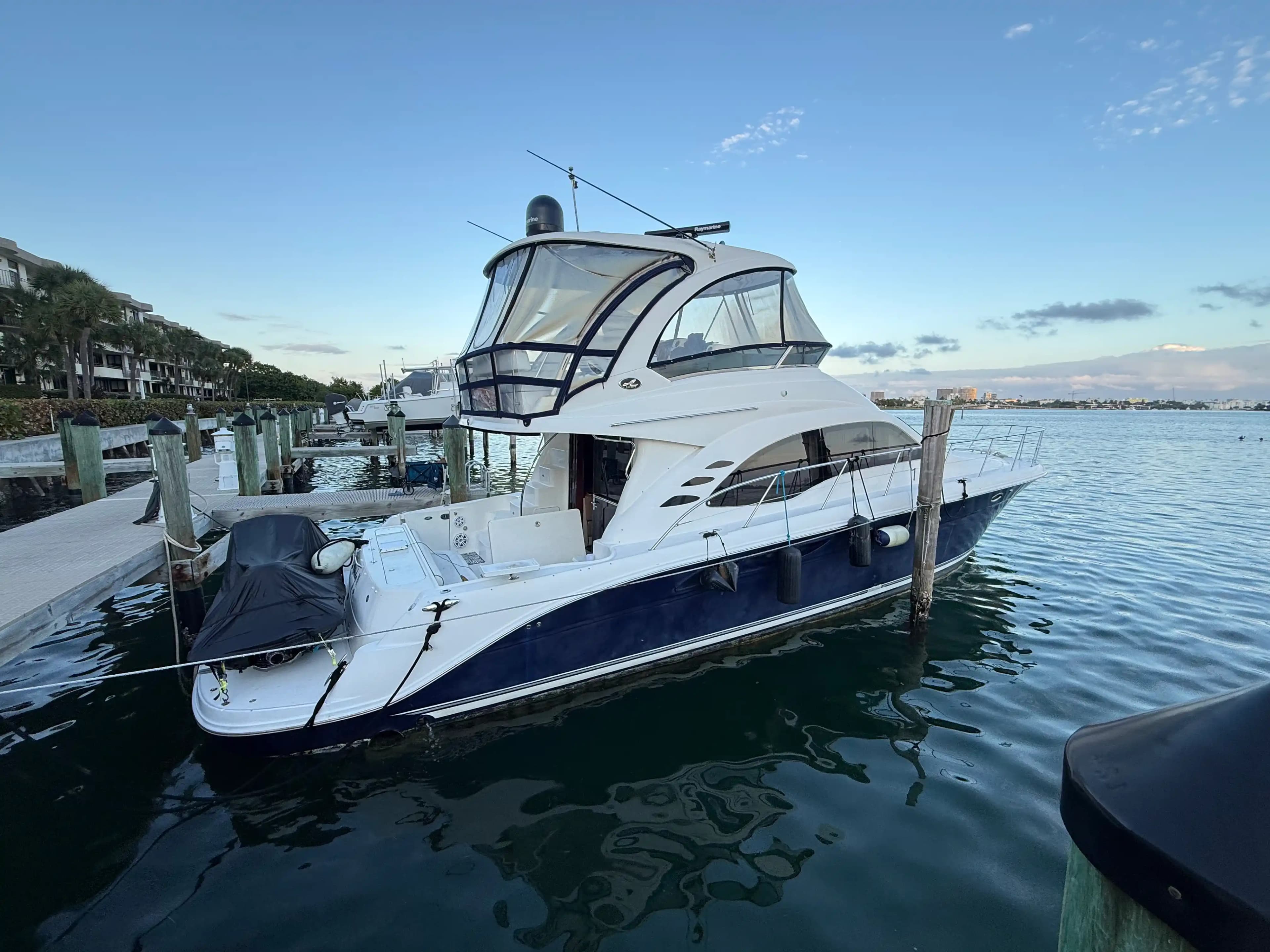 Sea Ray 500 Sedan Bridge for Sale