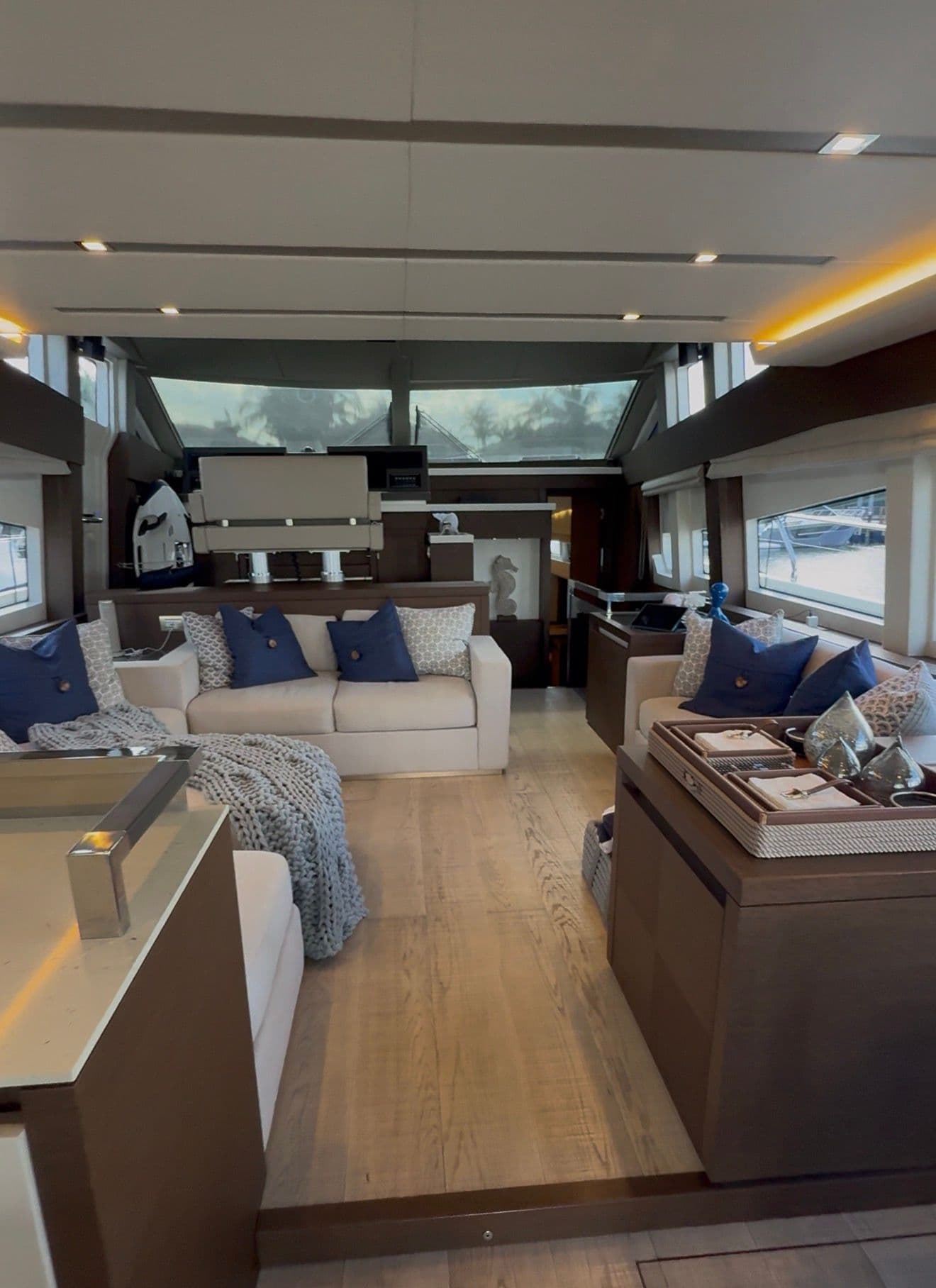 2015 Prestige 750 zum Verkauf in Hollywood, Florida Flybridge 4