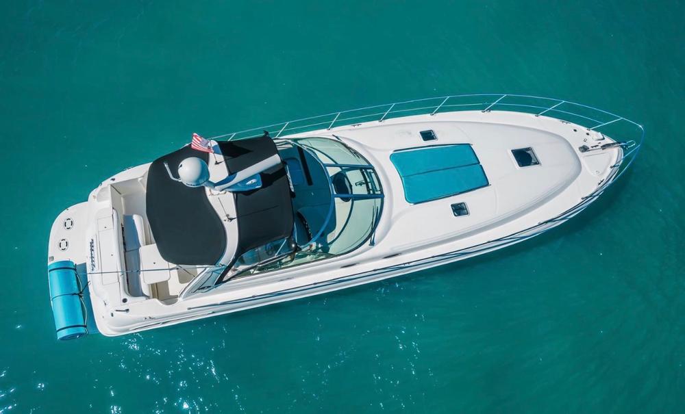 1999 Sea Ray 410 Express Cruiser