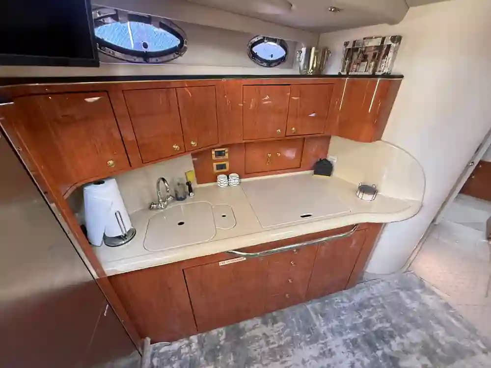 1999 Sea Ray 410 Express Cruiser for Sale in Miami, Florida Express Cruiser 3