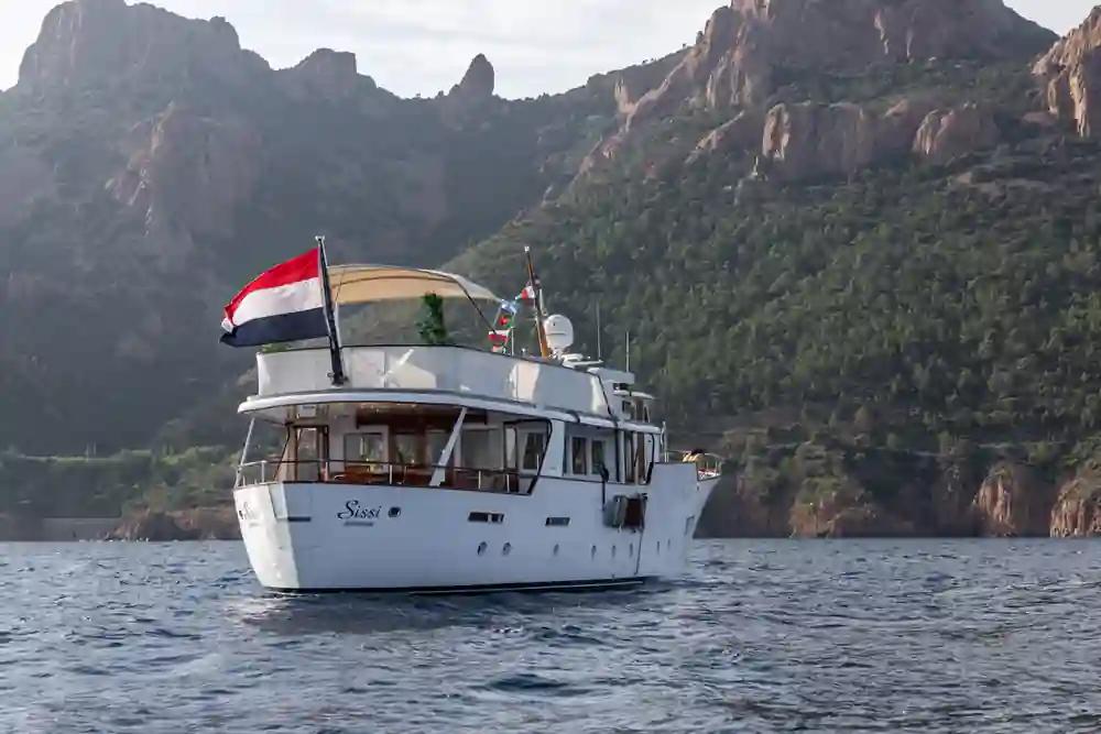 Feadship Classic Canoe Stern For Sale