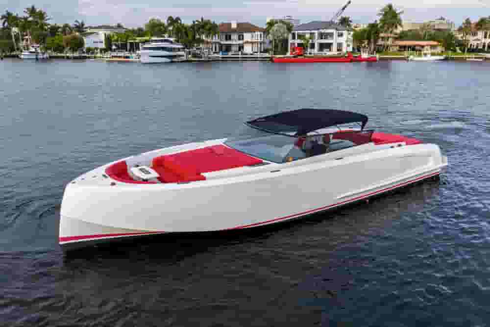 2016 Vanquish Yachts VQ48