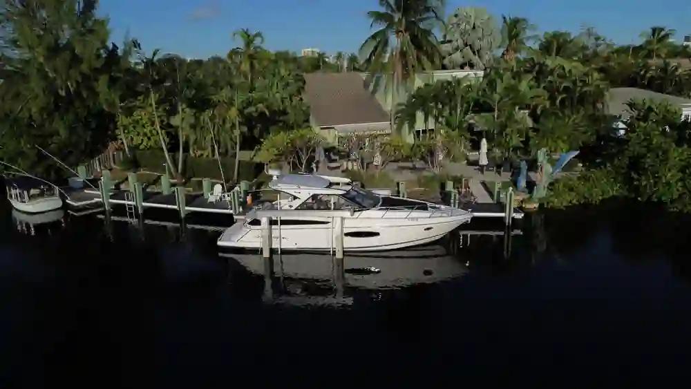 Regal 42 Sport Coupe à vendre