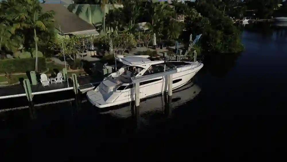 Regal 42 Sport Coupe à vendre