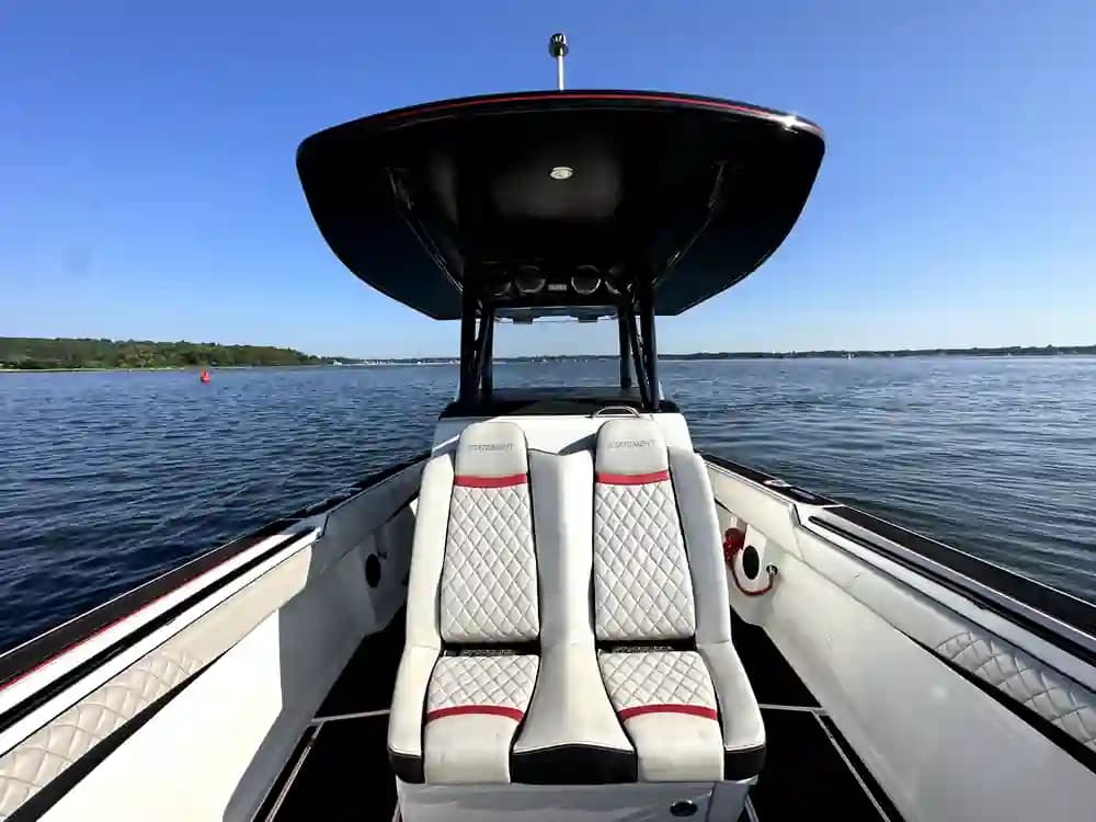 2017 Statement 380 Open in vendita a Newport, Rhode Island Center Console 2