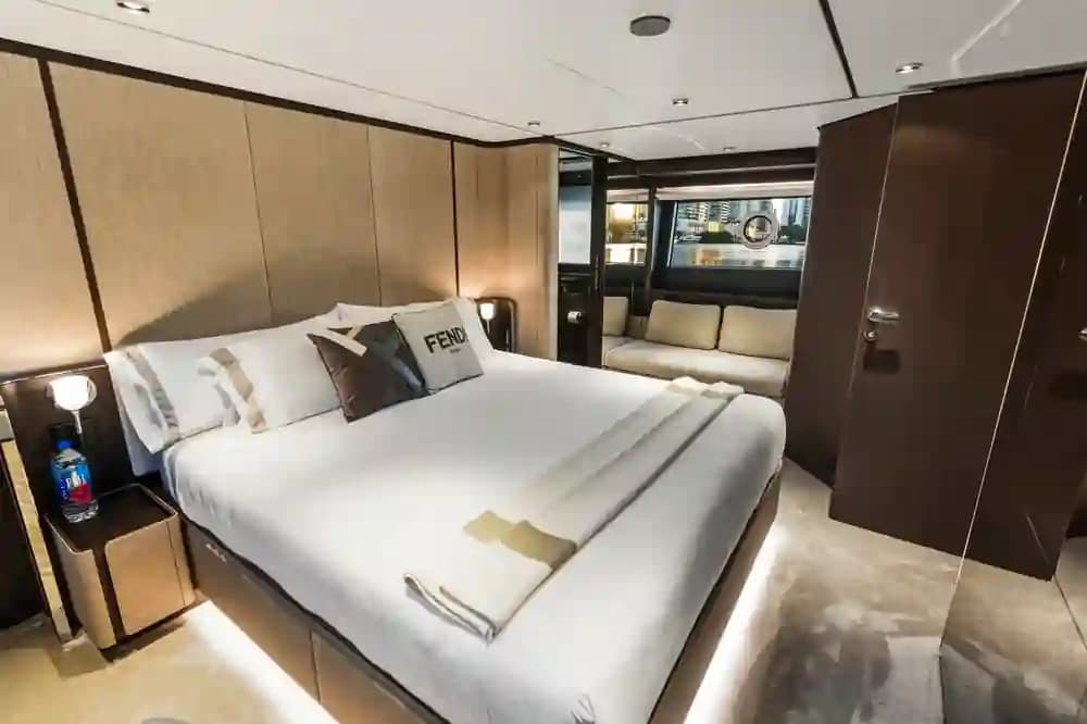 2023 Ferretti Yachts 860 for Sale in Miami Beach, Florida Flybridge 4
