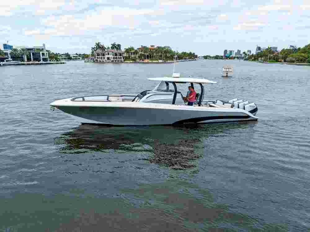 2020 Fountain Powerboats 43 NX