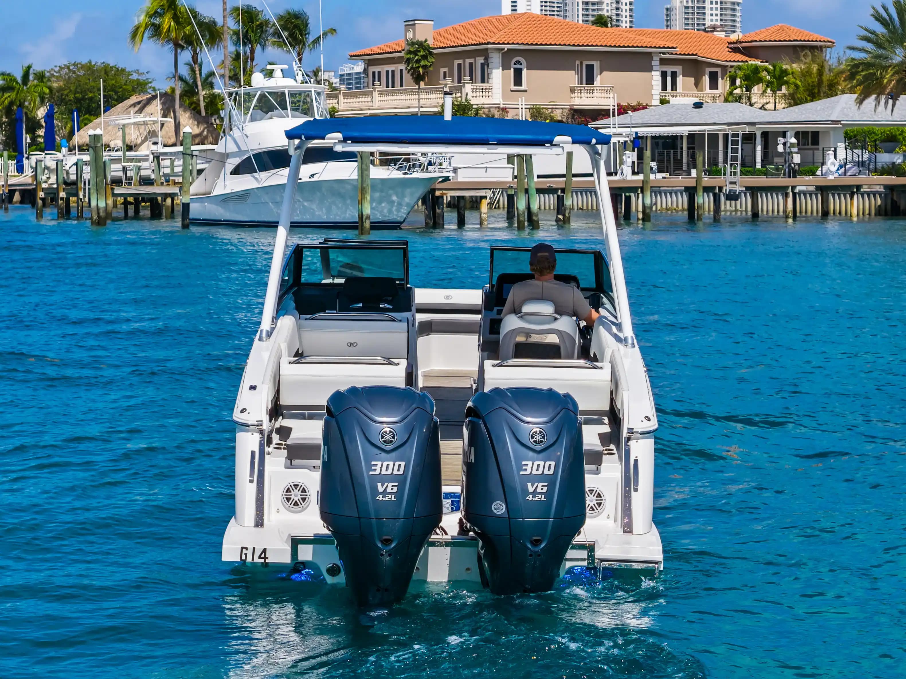 Cobalt Boats R8 Outboard te koop