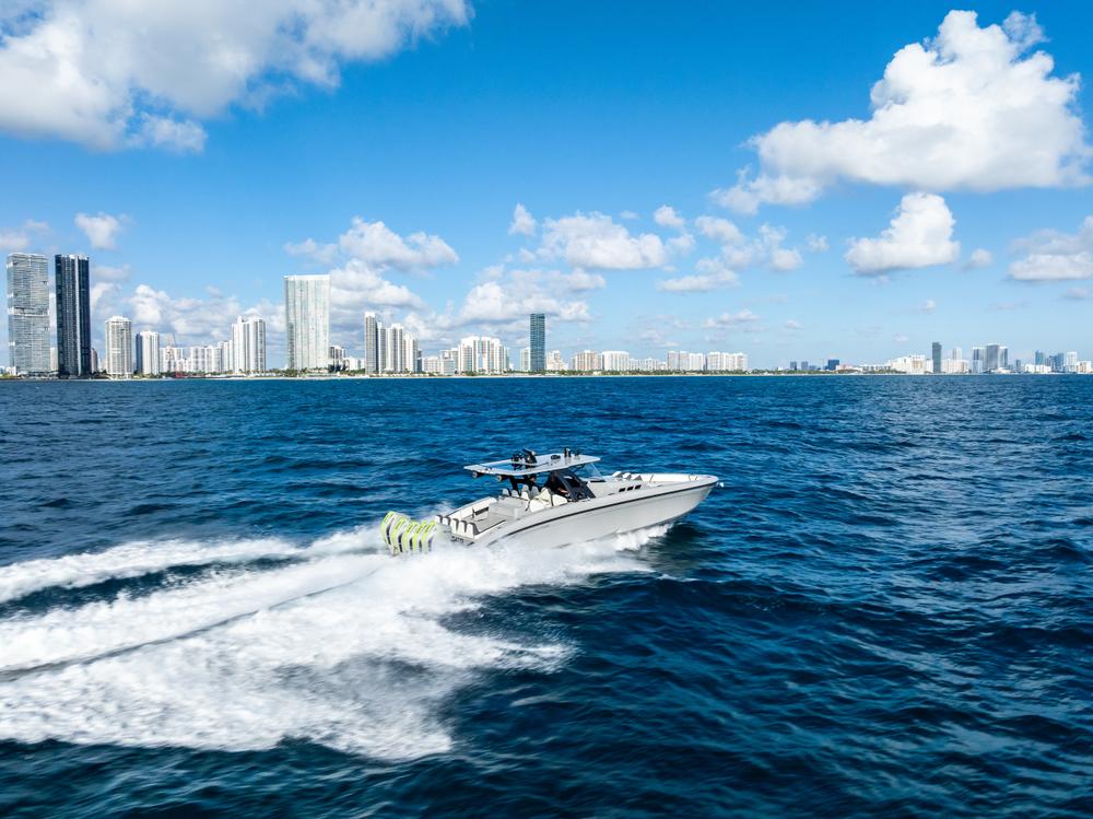 2022 Midnight Express Boats 43' Solstice