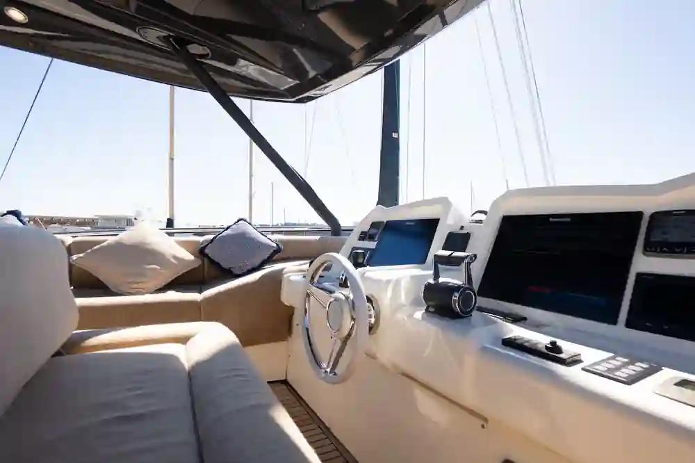 Monte Carlo Yachts MCY 70 For Sale