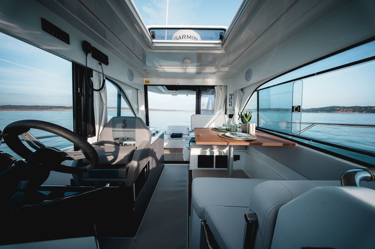 Beneteau Antares 9 for Sale