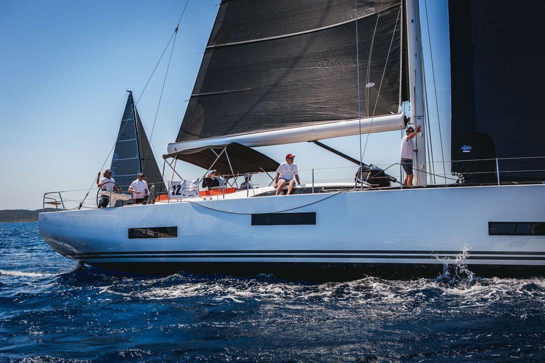 Solaris Yachts 64 RS For Sale