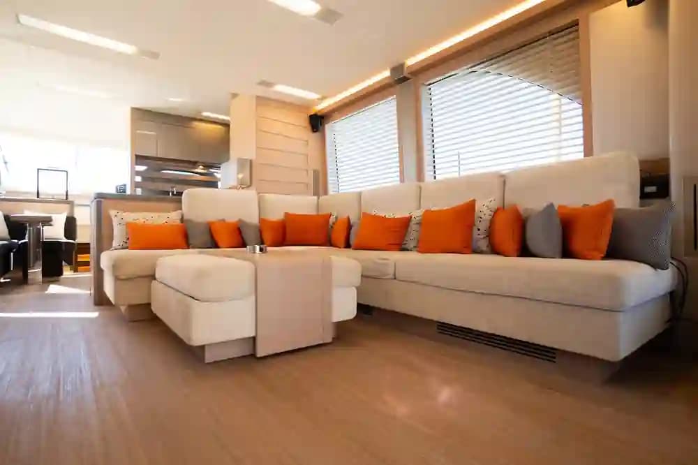2016 Monte Carlo Yachts MCY 70 à vendre à Paris, FR Flybridge 2