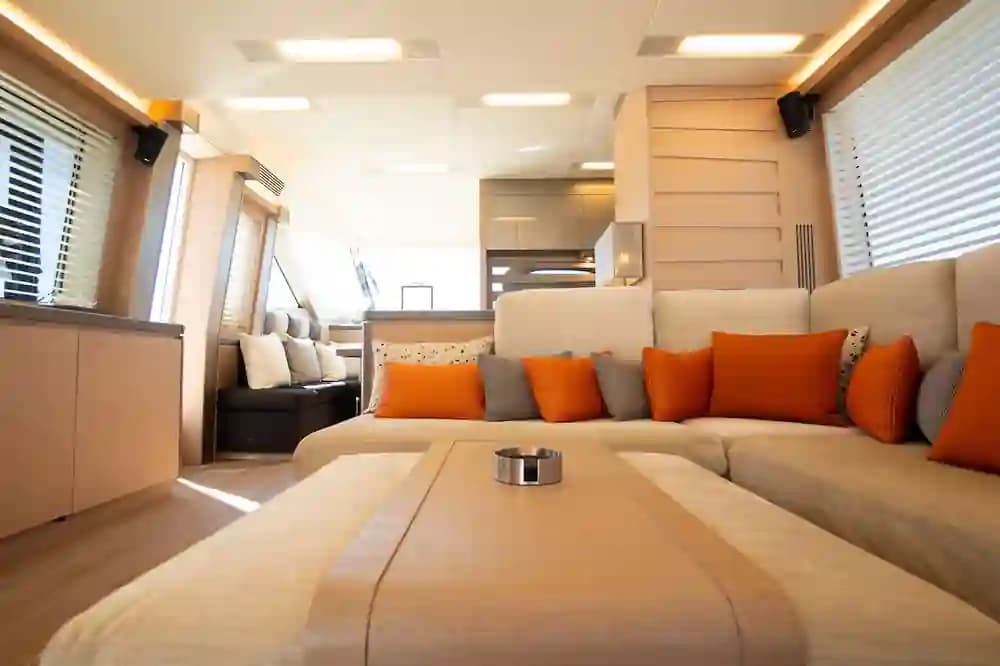 2016 Monte Carlo Yachts MCY 70 à vendre à Paris, FR Flybridge 3
