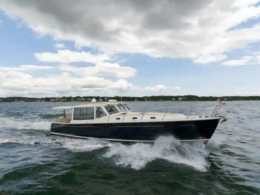 MJM Yachts 50Z For Sale