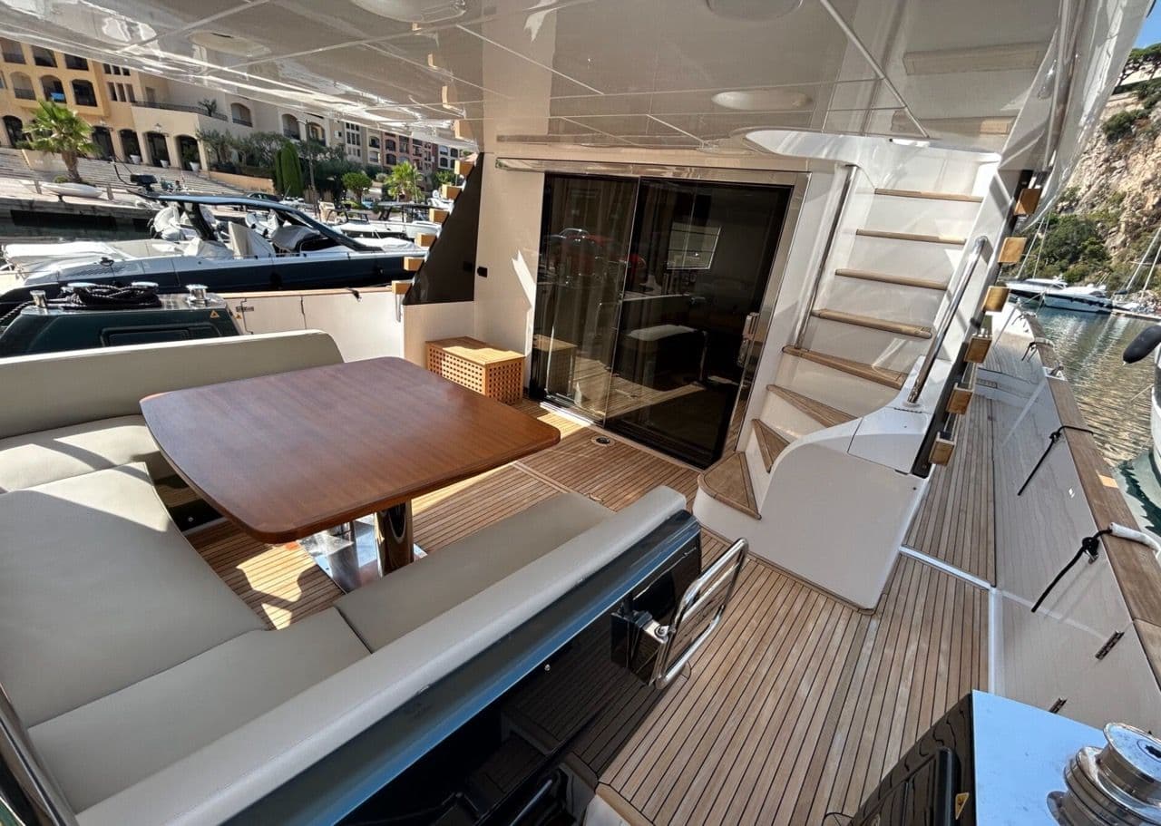 2022 Azimut Magellano 66 zum Verkauf in La Spezia, IT Trawler 5