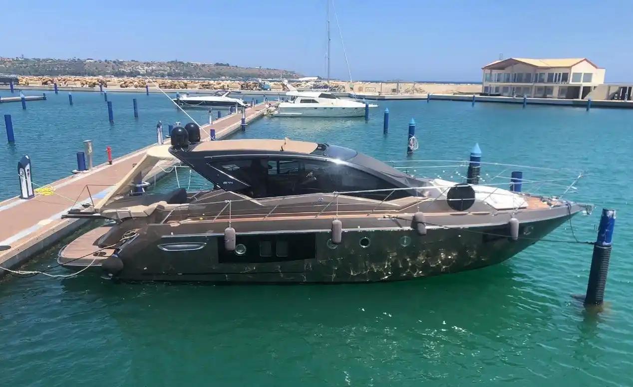 Cranchi M44 HT For Sale