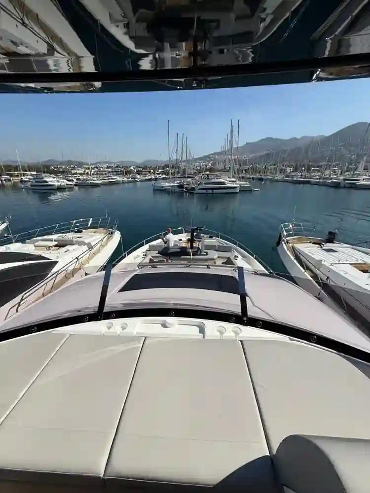 Sunseeker 76 Yacht For Sale