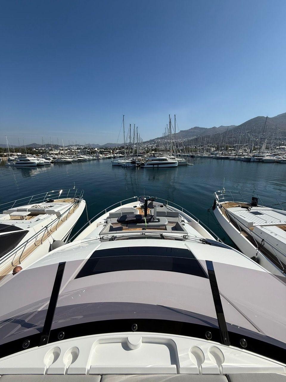 Sunseeker 76 Yacht For Sale