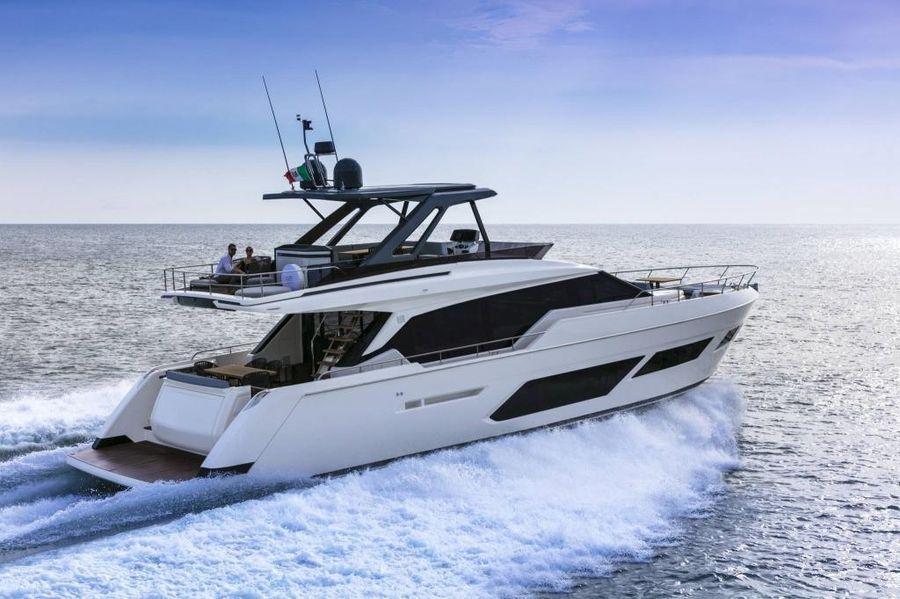 Ferretti Yachts 720 zum Verkauf