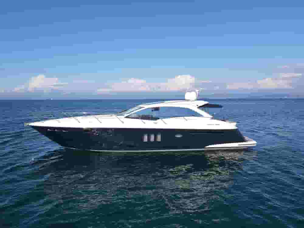 2009 Absolute 52