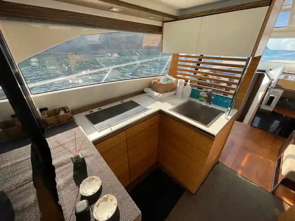 Absolute 52 for Sale