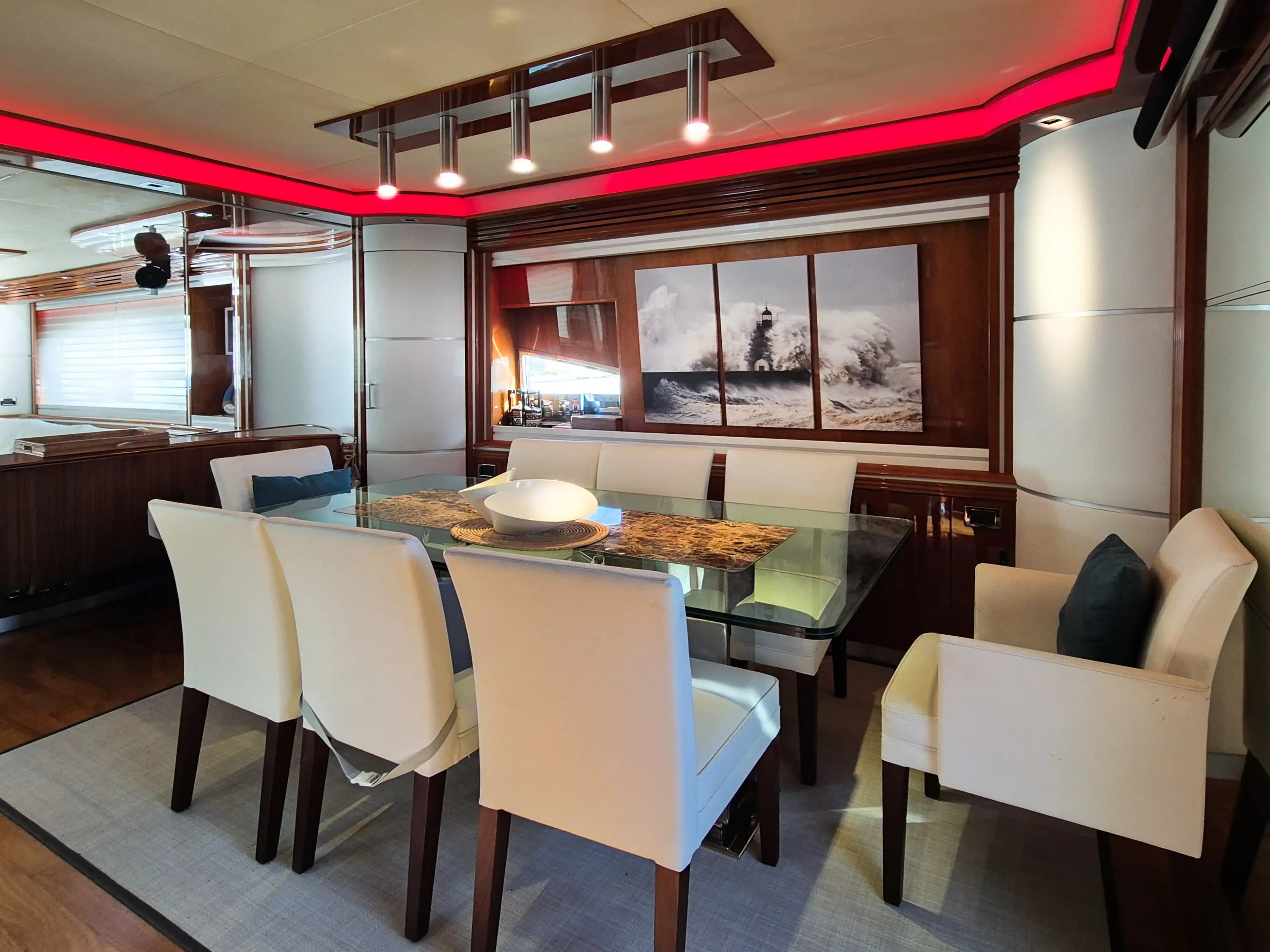 2007 Dominator 860 à vendre à Málaga, ES Motor Yacht 5